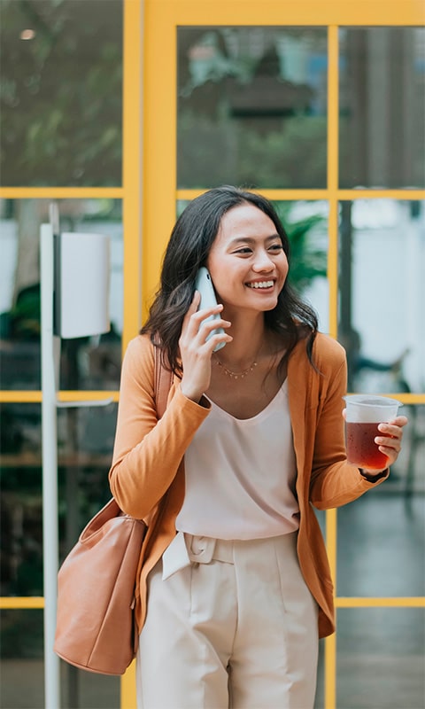 woman-talking-on-the-phone